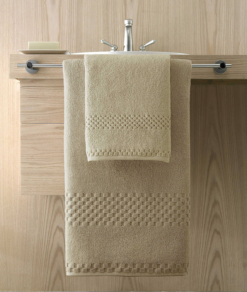 Kassatex Atelier 800-gram Hand Towel Tan