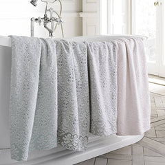 Lisboa Wash Towel by Kassatex