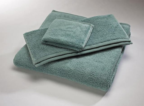 Microcotton Luxury Bath Towel (Packs of 4) by Homesource